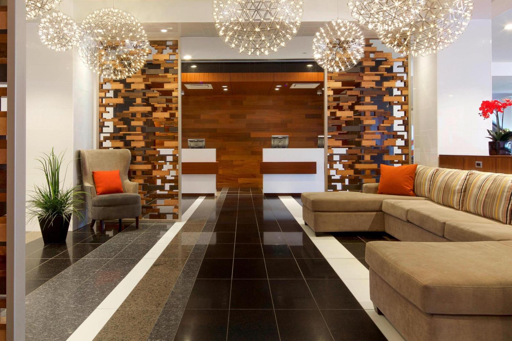 Delta Hotels By Marriott Beausejour Монктон Экстерьер фото