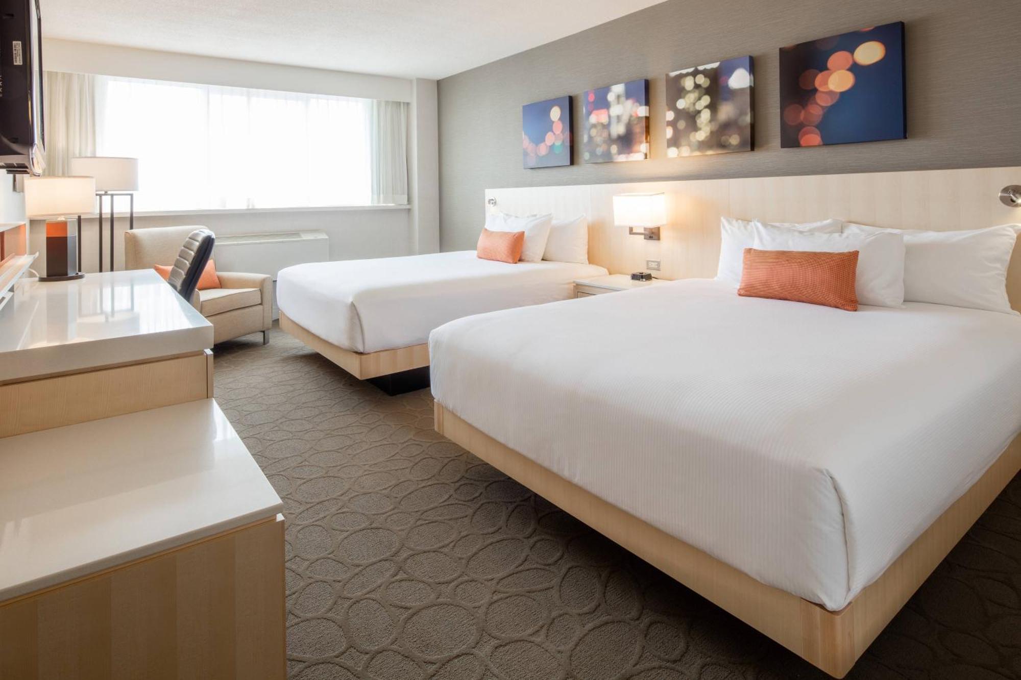Delta Hotels By Marriott Beausejour Монктон Экстерьер фото