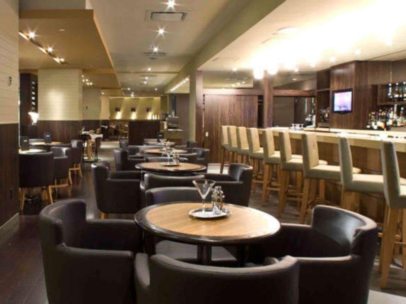 Delta Hotels By Marriott Beausejour Монктон Экстерьер фото